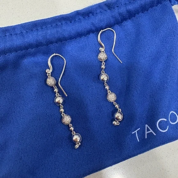 Tacori Elegant Silver Dangle Earrings